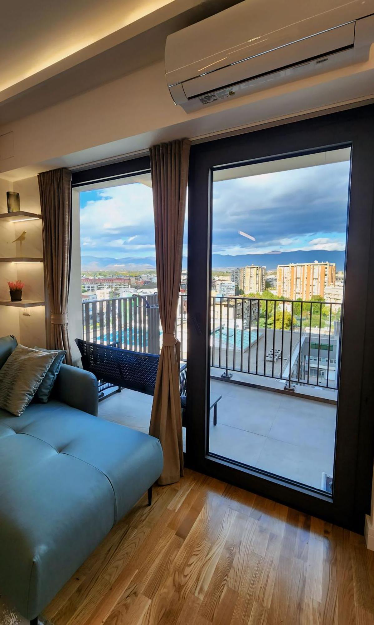 Diamond Residences 10Th Fl. Lux Apt. W/ City View Skopje Exterior photo