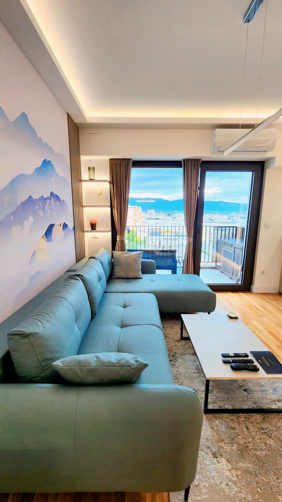 Diamond Residences 10Th Fl. Lux Apt. W/ City View Skopje Exterior photo