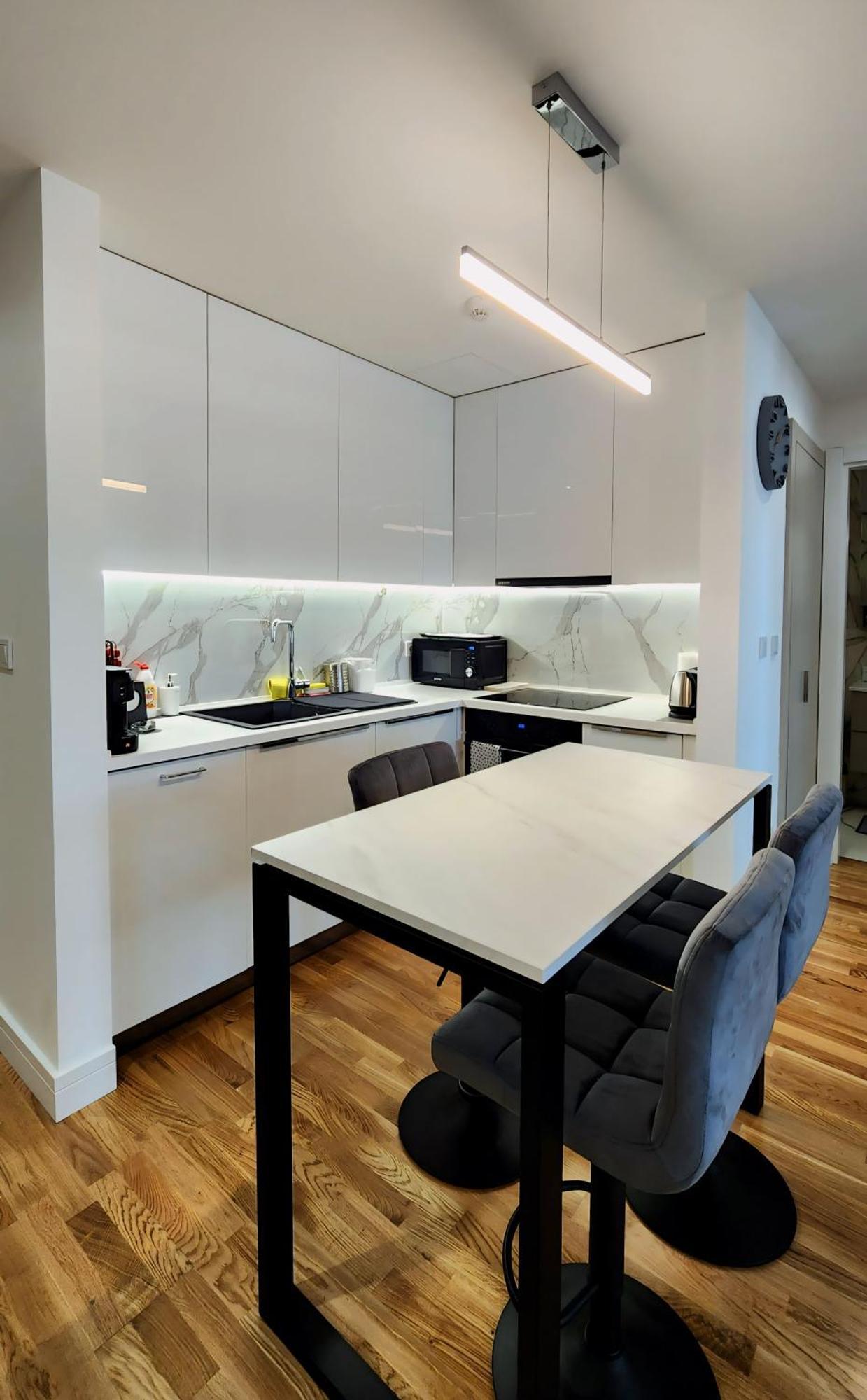 Diamond Residences 10Th Fl. Lux Apt. W/ City View Skopje Exterior photo